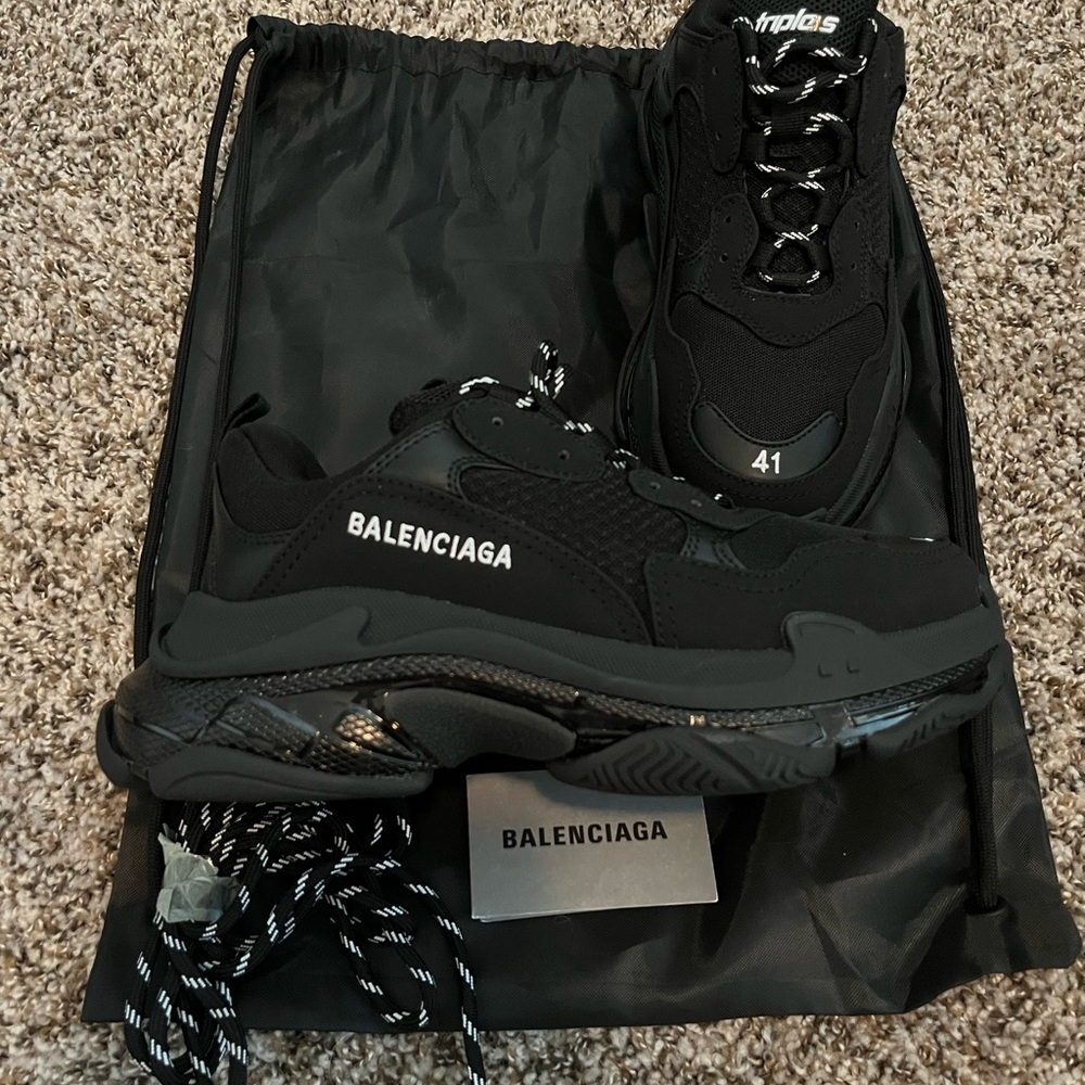 Balenciaga Triple S Black Clear Sole! Brand New-8 Mens - Picture 2 of 6
